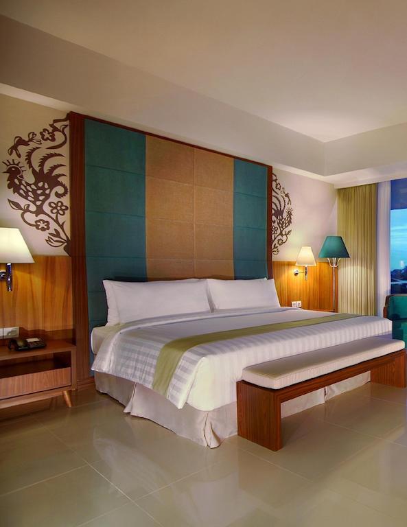 Aston Bojonegoro City Hotel Exterior foto
